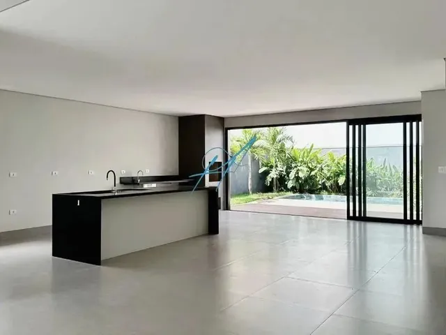 Imagem 11: Amp;Quot;Casa Ampla e Sofisticada de Condomínio À Venda em Chácaras Aeroporto