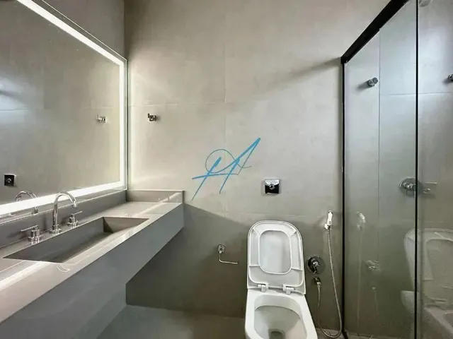 Imagem 3: Amp;Quot;Casa Ampla e Sofisticada de Condomínio À Venda em Chácaras Aeroporto
