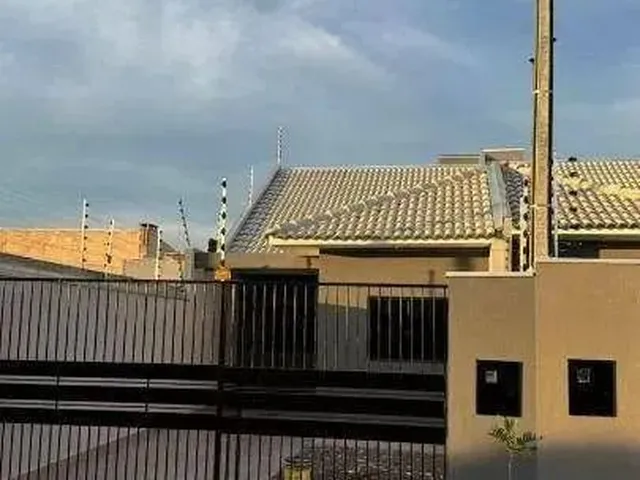 Imagem: Casa com 3 Dormitórios À Venda com Entrada