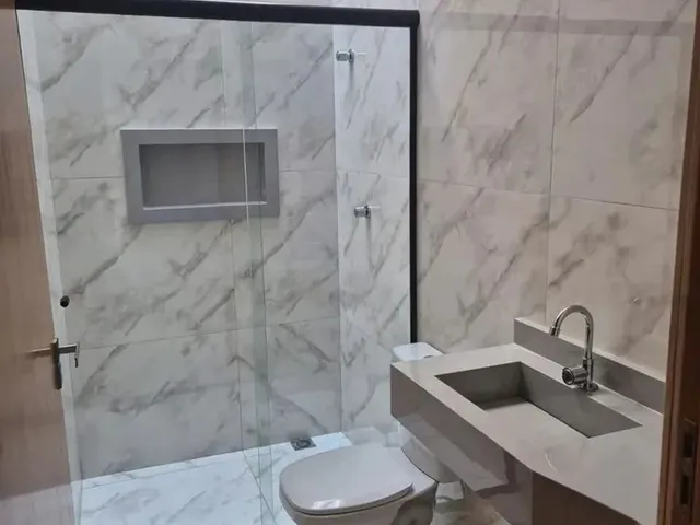 Imagem 9: Casa À Venda em Maringá - 3 Quartos, Suíte e Área Gourmet - Moradia Atenas