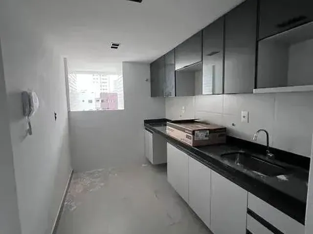 Imagem 13: Alugo Excelente Apto com 3 Quartos Sendo 2 Suítes, Todos os Projetados, Varanda Gourmet