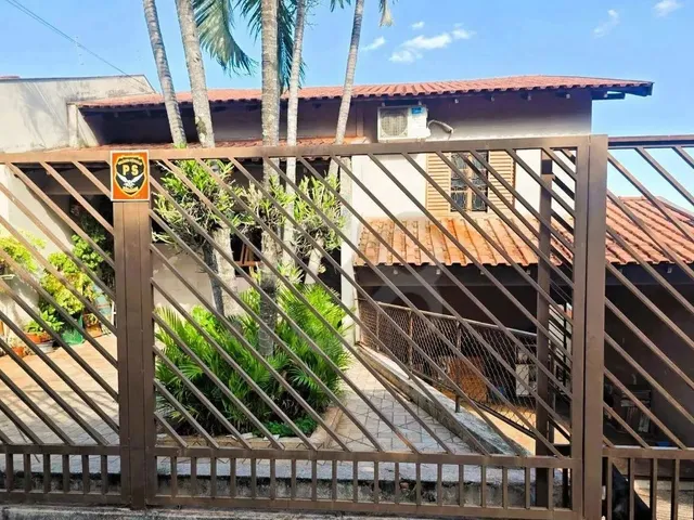Imagem: Sobrado com 3 Dormitórios À Venda, 118