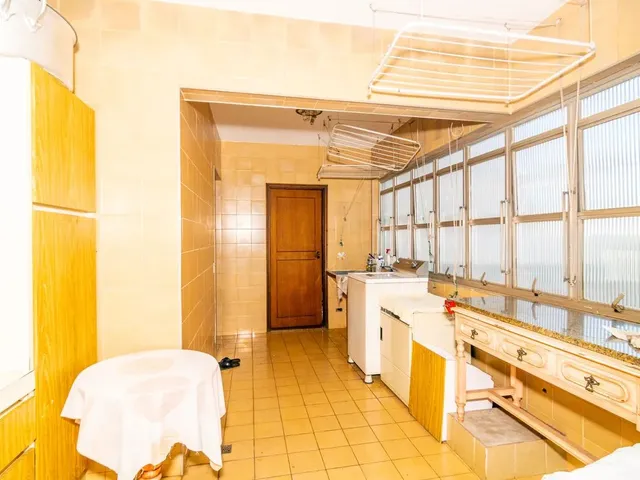 Imagem 15: Apartamento À Venda 4 Quartos, 2 Vagas, 232M², Edifício Coimbra-Centro, Londrina - Pr
