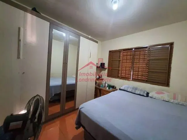 Imagem: Duas Casas a Venda Totalmente Separadas