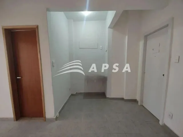 Imagem 13: Ótimo Conjugado, para Aluguel, no Coração do Centro do Rio de Janeiro. com 34M², O