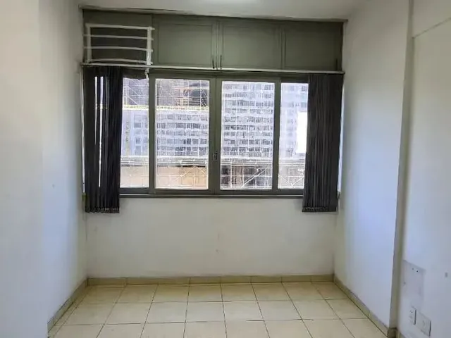 Imagem 9: Imóvel para Aluguel com 30 Metros Quadrados com 1 Quarto em Centro - Rio de Janeiro - Rj