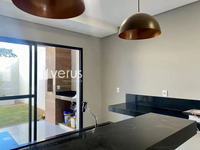 Imagem 10: Casa Sobrado para Aluguel Tem 125 M² com 03 Quartos no Bairro Bosque dos Buritis Em