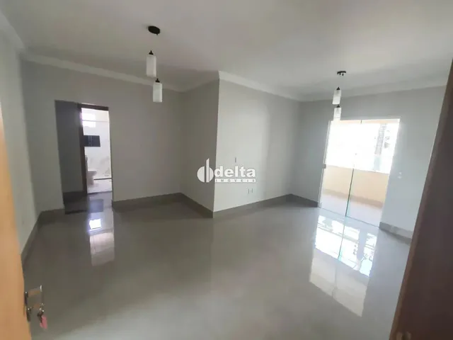 Imagem: Apartamento Novo com Elevador, 2 Vgs, Sacada