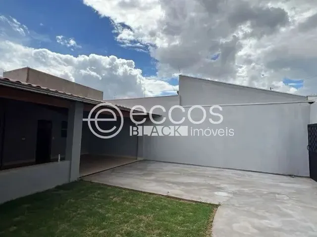 Imagem 8: Casa para Aluguel, 2 Quartos, 4 Vagas, Cidade Nova - Uberaba/Mg