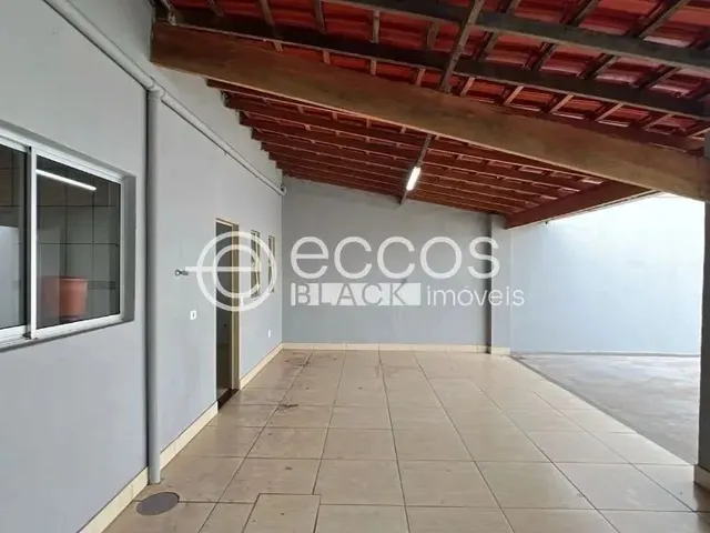 Imagem 5: Casa para Aluguel, 2 Quartos, 4 Vagas, Cidade Nova - Uberaba/Mg