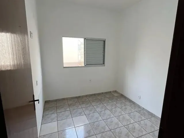 Imagem 16: Alugo Linda Casa
