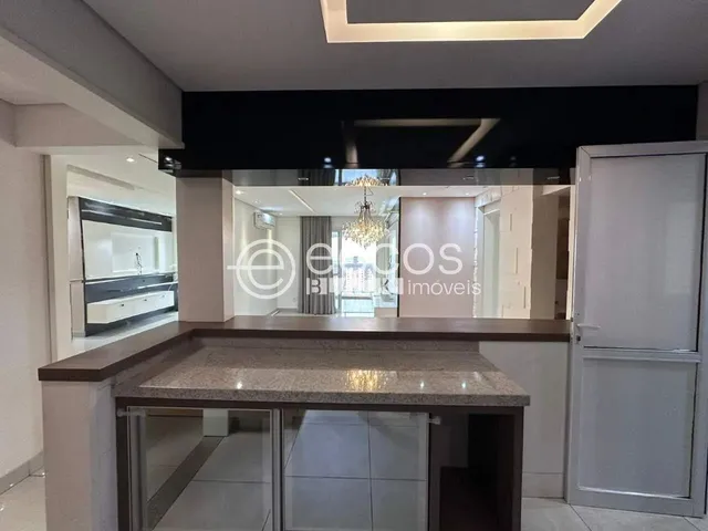 Imagem 16: Apartamento para Aluguel, 3 Quartos, 3 Suítes, 4 Vagas, Centro - Uberlândia/Mg
