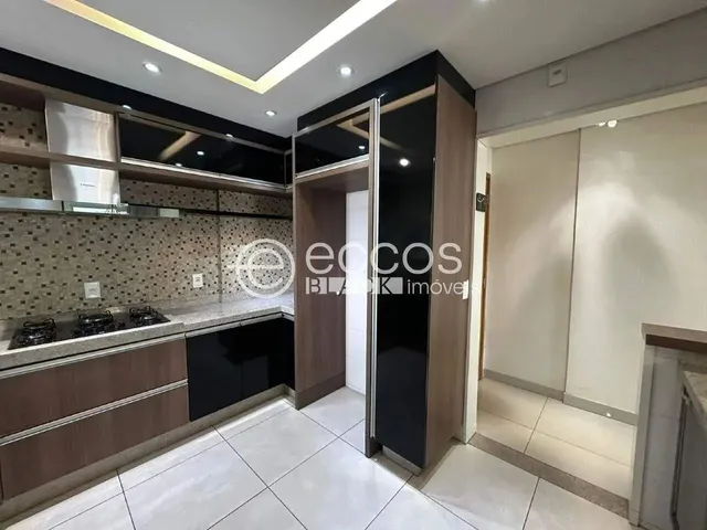 Imagem 14: Apartamento para Aluguel, 3 Quartos, 3 Suítes, 4 Vagas, Centro - Uberlândia/Mg