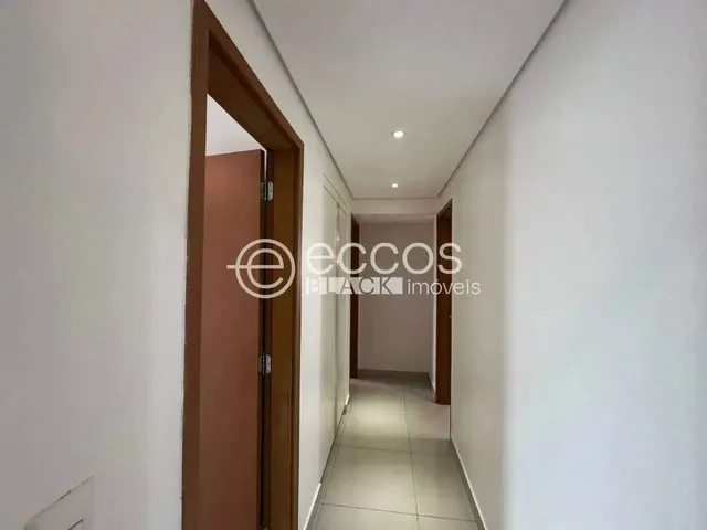 Imagem 10: Apartamento para Aluguel, 3 Quartos, 3 Suítes, 4 Vagas, Centro - Uberlândia/Mg