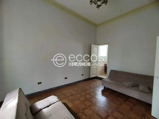 Imagem 14: Casa para Aluguel, 5 Quartos, 3 Suítes, 2 Vagas, Fabrício - Uberaba/Mg