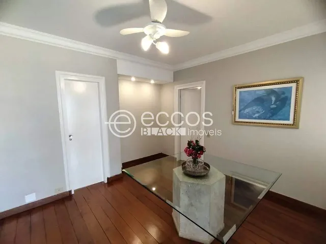 Imagem: Apartamento para Aluguel, 3 Quartos, 1 Suíte