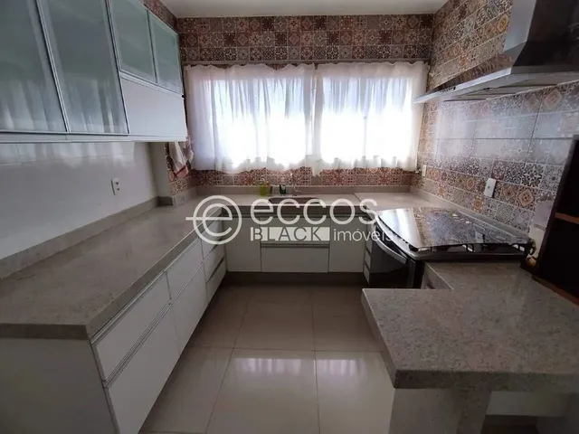 Imagem 16: Apartamento para Aluguel, 3 Quartos, 1 Suíte, 2 Vagas, Centro - Uberaba/Mg