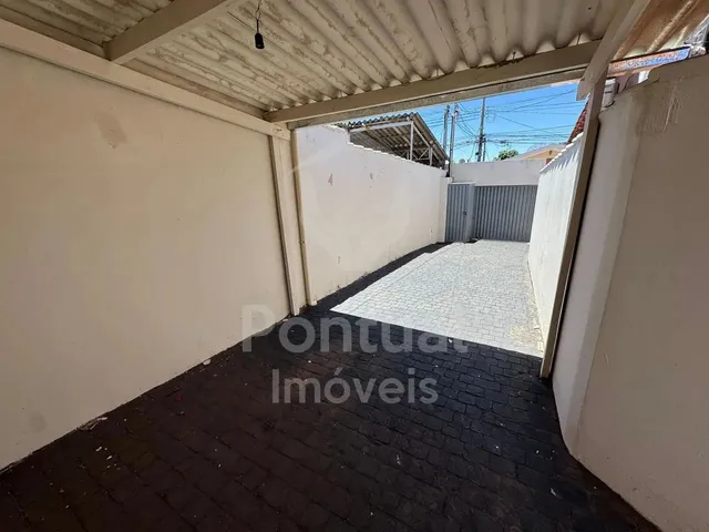 Imagem: Casa com 2 Dormitórios para Locação