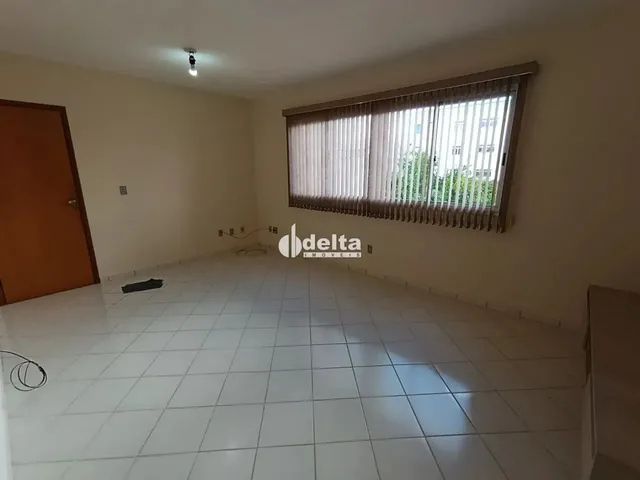 Imagem 3: Apartamento com 2 Quartos Sendo 1 Suite Disponível para Locação no Bairro Osvaldo