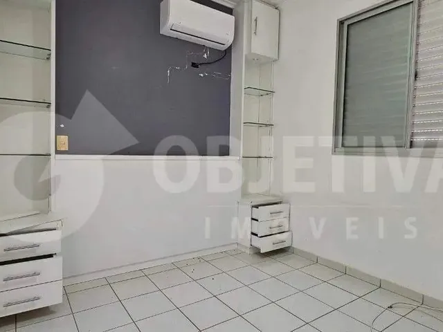 Imagem 3: Apartamento para Aluguel, 3 Quartos, 1 Suíte, 2 Vagas, Presidente Roosevelt
