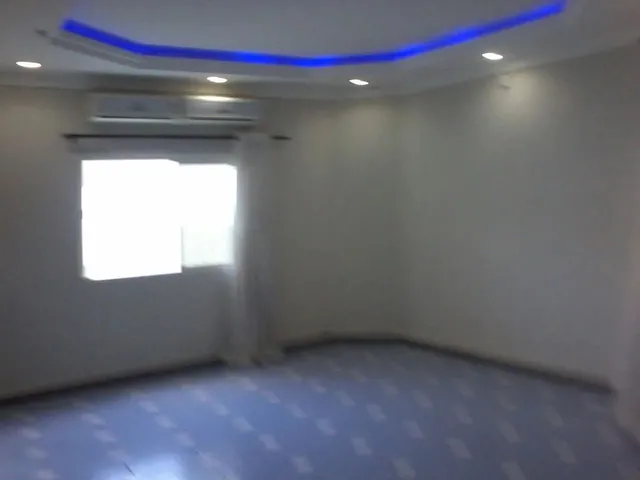 Imagem: A casa possui 5 Dormitórios, 4 Banheiros, 4 Vagas na
