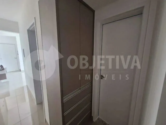 Imagem 3: Apartamento para Aluguel, 3 Quartos, 1 Suíte, 2 Vagas, Presidente Roosevelt