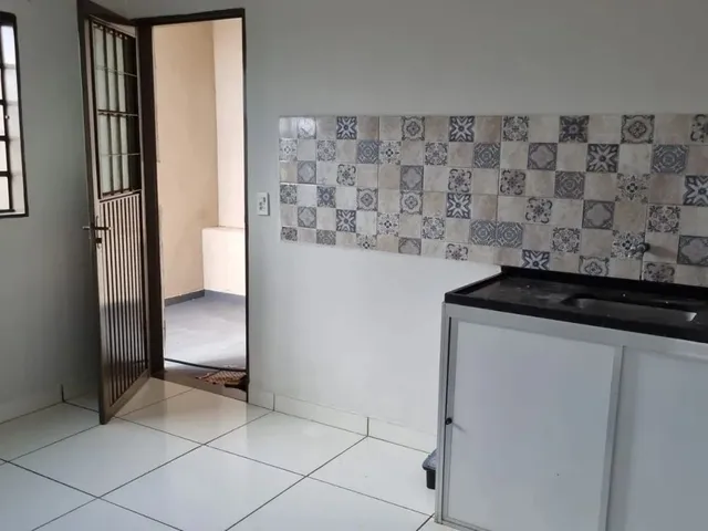 Imagem: Casa para Aluguel - Bairro santa Mônica