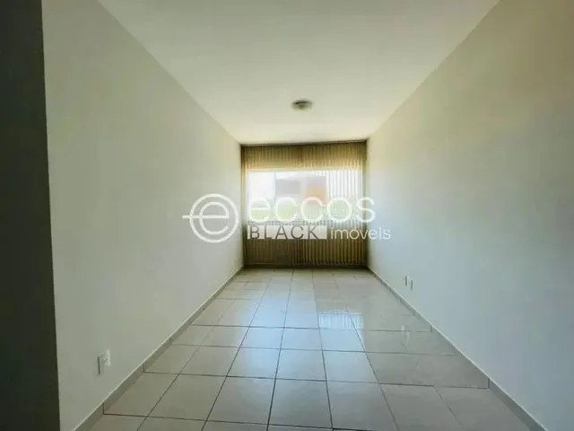 Imagem 2: Apartamento para Aluguel, 3 Quartos, 1 Suíte, 2 Vagas, Patrimônio - Uberlândia/Mg