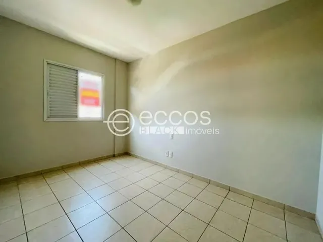Imagem 14: Apartamento para Aluguel, 3 Quartos, 1 Suíte, 2 Vagas, Patrimônio - Uberlândia/Mg