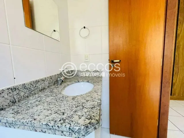 Imagem 15: Apartamento para Aluguel, 3 Quartos, 1 Suíte, 2 Vagas, Patrimônio - Uberlândia/Mg
