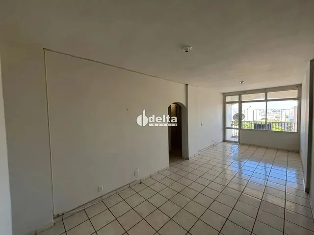 Imagem 5: Apartamento com 2 Quartos, Disponível para Locação no Bairro Centro em Uberlândia-Mg