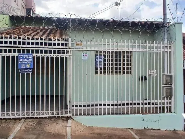 Imagem: Casa para Aluguel, 02 Quartos, 01 Vaga