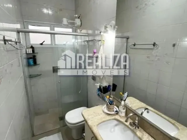 Imagem 2: Casa com 4 Quarto(S) e 3 Banheiro(S) para Alugar, 239 M² por R$ 6178 / Mês