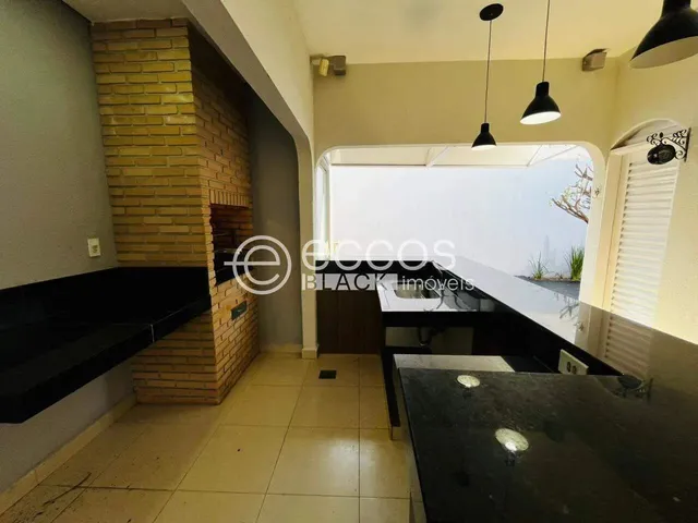 Imagem: Casa para Aluguel, 3 Quartos, 1 Suíte