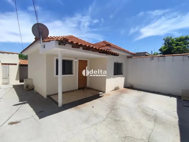 Imagem: Casa com 2 Quartos Disponível para Locação