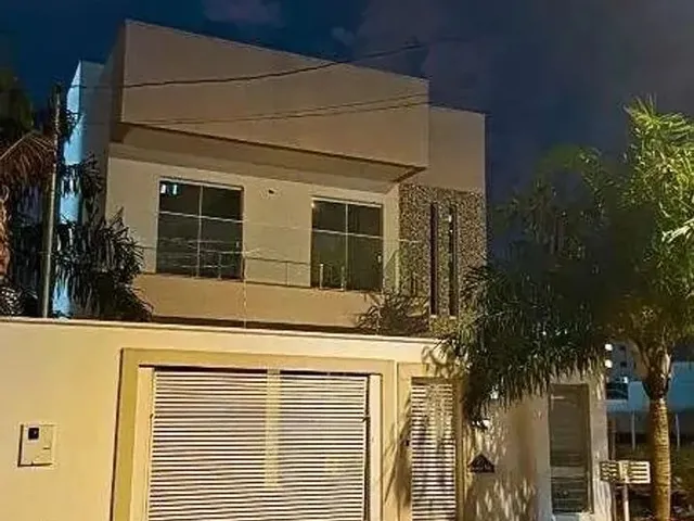 Imagem: Linda Casa Estilo Sobrado no Novo Mundo