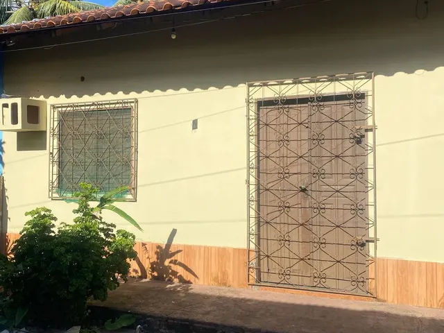 Imagem: Casa na Av. Fernando Guilhon