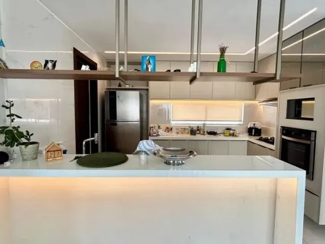 Imagem 9: Casa no Alphaville com 4 Quartos Sendo 3 Suítes
