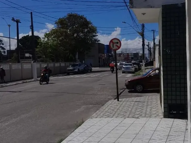 Imagem 2: Casa /Centro de Parnamirim /Venda