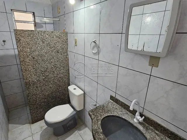 Imagem 10: Casa com 4 Quartos para Venda na Cohabinal