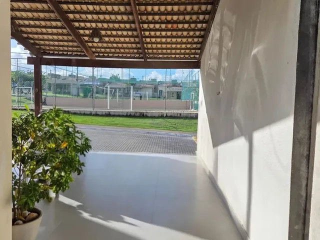 Imagem: Casa À Venda com 3 Quartos no Condomínio