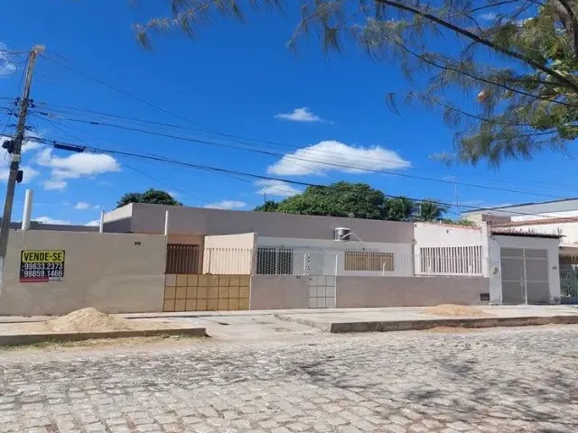 Imagem: Vendo- Se Casa Ou Terreno Bairro Doze Anos