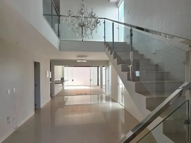 Imagem: Casa Duplex a Venda Possui 250 Metros Quadrados