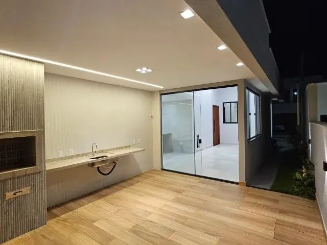 Imagem 9: Casa Térrea no Condomínio Monte Carlo, 4 Quartos, 4 Suítes Mais 2 Vagas de Garagem