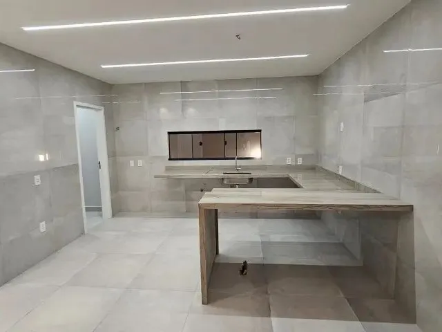 Imagem 6: Casa Térrea no Condomínio Monte Carlo, 4 Quartos, 4 Suítes Mais 2 Vagas de Garagem