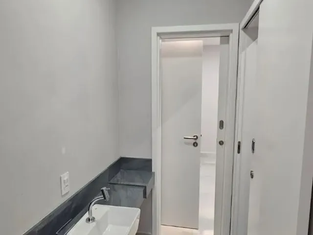 Imagem 15: Casa Térrea no Condomínio Monte Carlo, 4 Quartos, 4 Suítes Mais 2 Vagas de Garagem