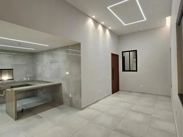 Imagem 5: Casa Térrea no Condomínio Monte Carlo, 4 Quartos, 4 Suítes Mais 2 Vagas de Garagem