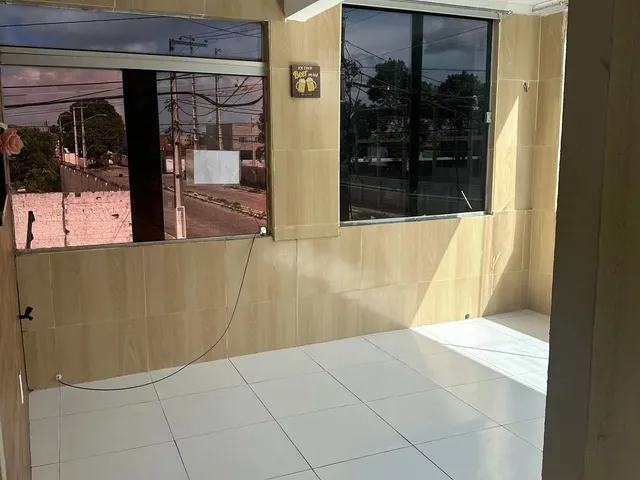 Imagem 3: Vende-Se Casa de Esquina Duplex
