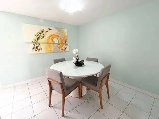 Imagem: Apartamento À Venda em Parnamirim, Emaús