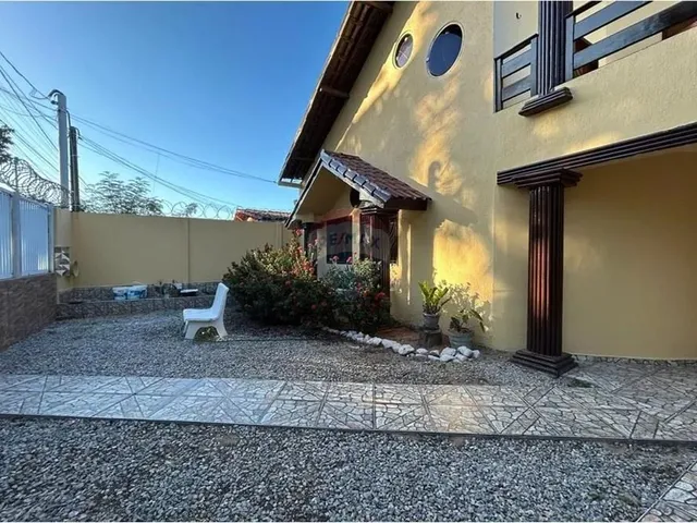 Imagem 12: Casa com Tres Quartos Suites, Piscina